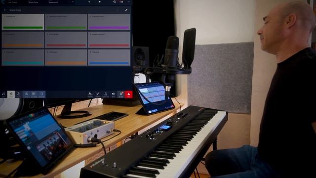 Pianoteq 8 for iOS vs All the rest смотреть онлайн