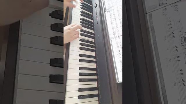 Я занимаюсь на фортепиано смотреть онлайн