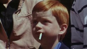 Недетское дело: в России хотят пересчитать пьющих и курящих подростков | пародия «Антошка»