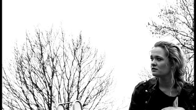 Twilight Zone - Cover Sylvana Oosterhoff смотреть онлайн