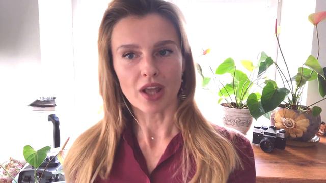 Vlog: КАК СТАРЕТЬ КРАСИВО А.ВОДОНАЕВА VS (KatyaWorld)