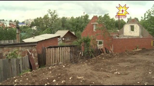 С жителями  микрорайона  «Кувшинка» встретился Алексей Ладыков смотреть онлайн