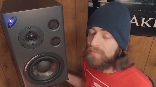 Alesis M1 Active MKII Monitors Review смотреть онлайн