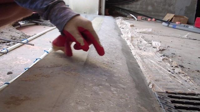 Выполнили первый проход на HILTI DG 150 на красной чашке. Грубо сошлифовали бетон. Новосибирск. смотреть онлайн