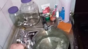 Как выкрутить прикипевшие кран-буксы.