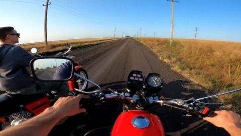 ИЖ ПЛАНЕТА 5 и ИЖ ЮПИТЕР 5 - БИТВА и ЧУМОВАЯ ПОКАТУШКА на ДВУХ ЛЕГЕНДАХ!