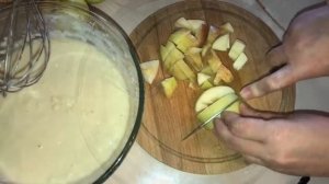 Яблочный пирог на кефире. Просто и Вкусно.