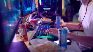 В Югре запретили продажу энергетических напитков несовершеннолетним