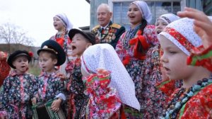 "Россия жива "  Музыка Людмилы Николаевой, стихи Евгения Муравьёва