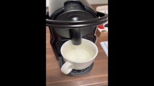 NESPRESSO De'Longhi Inissia Black EN80.B - Unboxing - Test