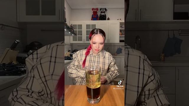 ВОСКОВАЯ ЛАМПА ИЗ. МАСЛА?? [~если хочешь видеть больше видео ИНСТАСАМКИ, то скорее подпишись?❤️~] смотреть онлайн