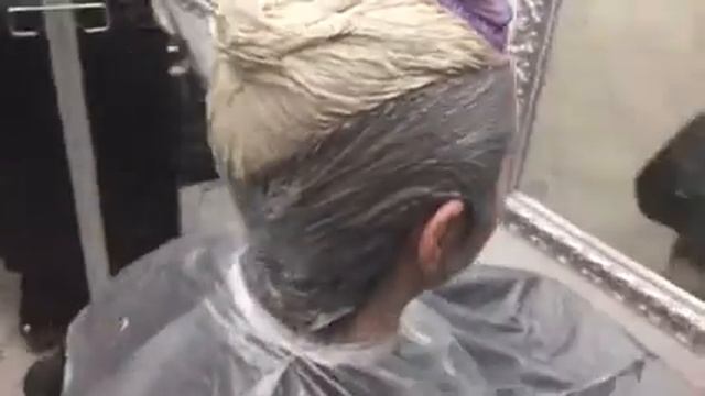 Снежный блонд, идея для коротких волос смотреть онлайн