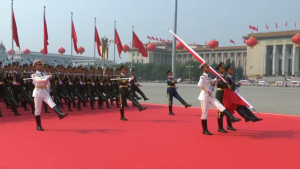 Невероятная синхронизация войск на параде 70 лет КНР  8,45 сек.
