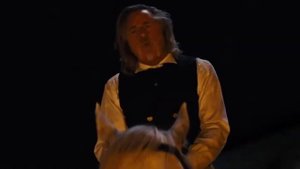 Сцены с белыми мешками. Джанго освобождённый