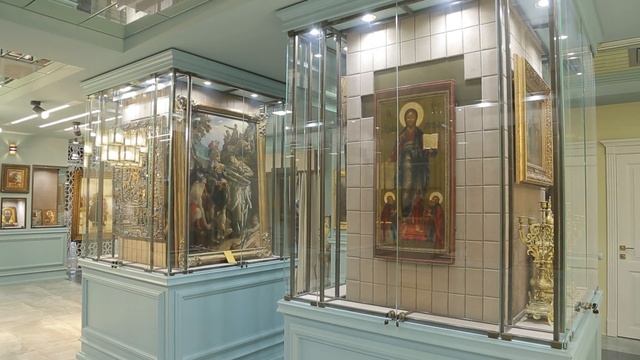 Уникальная экспозиция в выставочном зале завода «Карат»