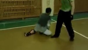 Тренировка мягкого способа защиты от лоу кика