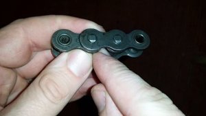 Почему изнашивается (растягивается) цепь мотоцикла