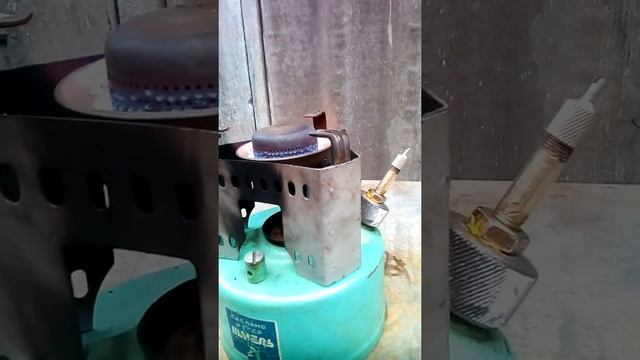 Примус Шмель 2 работает без насоса, с золотником от мото камер смотреть онлайн