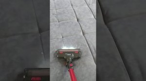 Пылесос Делонги DeLonghi на аккумуляторной батарее с турбощеткой