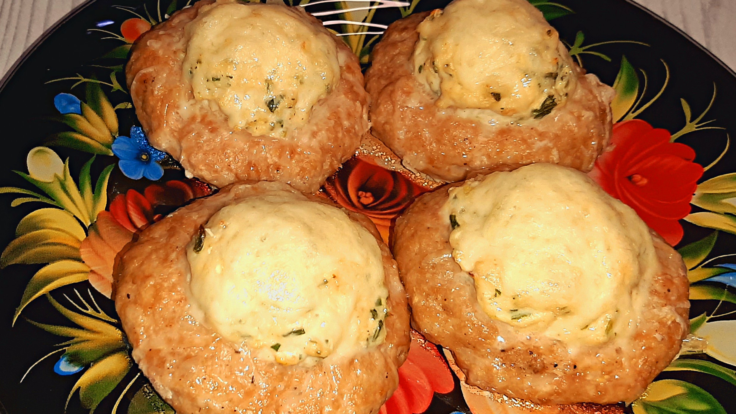 Котлеты с начинкой в дух-овке смотреть онлайн