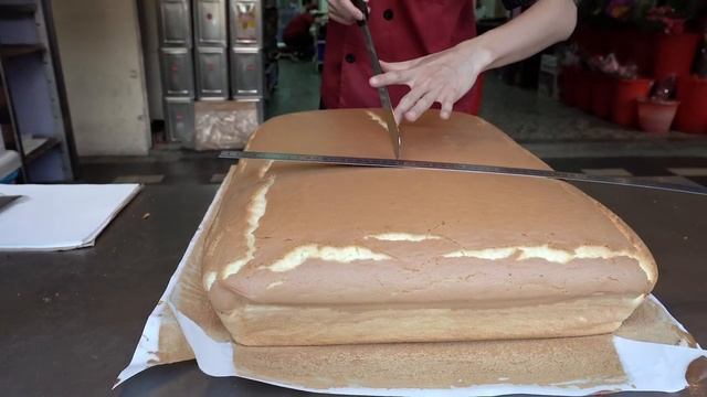 Как сделать гигантский сыр Кастелла тайваньская уличная еда смотреть онлайн