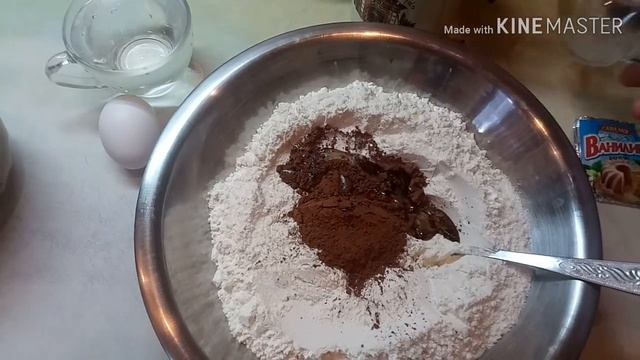 ШОКОЛАДНЫЕ ВАРЕНИКИ С  ВИШНЕЙ  И ЧЕРЕШНЕЙ. КАК ПРИГОТОВИТЬ ШОКОЛАДНЫЕ ВАРЕНИКИ.