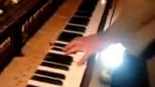 Upright piano "Alexander Hermman" A try of a tuning upright piano смотреть онлайн