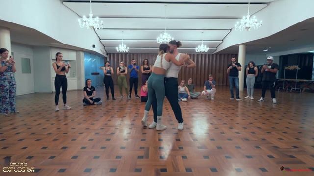 Juan & Sara - Un Año - Daniel Simo - Bachata Explosion Berlin 2023 смотреть онлайн