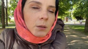 Вокруг вульгарные девочки
