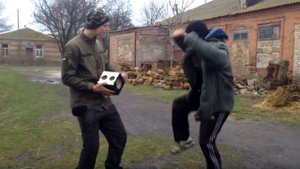 ЕГО КОЛОНКА КАЧАЕТ ВСЕХ БАБ НА ДЕРЕВНЕ