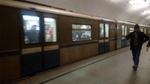 Электропоезд 81-740.4/741.4 "Русич" станция Новослободская (Московский метрополитен) 3.01.2020