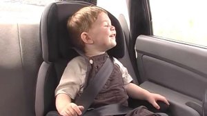 Малыш пристегнись