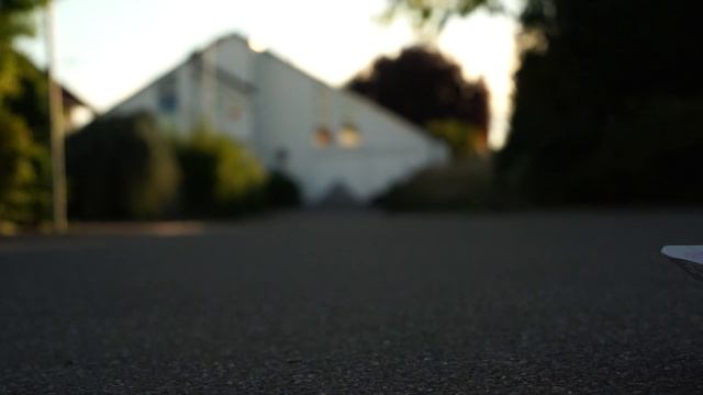 Wltoys 144001 1/14 2.4G 4WD Hochgeschwindigkeitsrennwagen RC-Car Fahrzeugmodelle 60 km / h смотреть онлайн