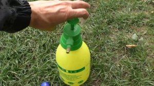 Как избавиться от травы на кладбище на все лето ??