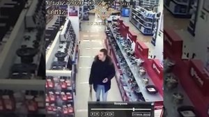 Кража автомагнитолы из магазина в Калининграде