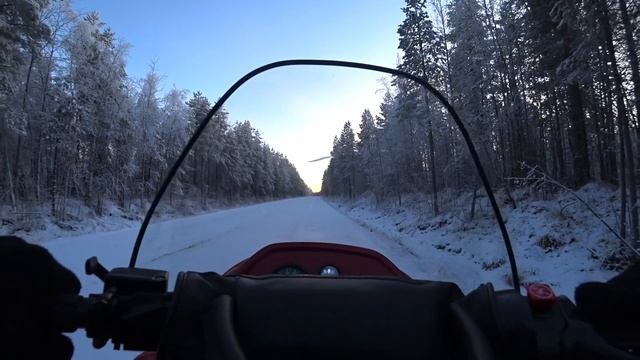 Тайга Варяг 550V с двс к6а, первый выезд смотреть онлайн