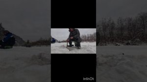 Снасть на ленка, хариуса, результат рыбалки. Рыбалка зимой на горной речке #fishing #зима #рыбалка