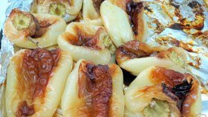 Закуска из запеченных баклажанов и перца