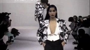 "Special Cerruti 1881" Spring Summer 1986 Milan 3 of 3 Pret a Porter Woman by Canale Moda