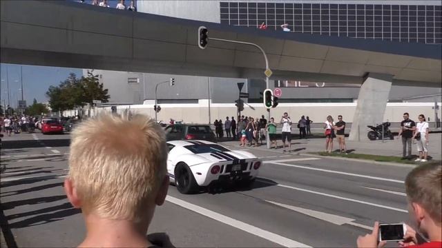 White-Blue Ford GT 2005 | Loud Revs + Driving | Munich смотреть онлайн