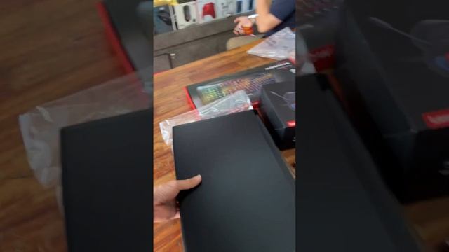 Unbox MSI Katana GF76 12UDO 1269$ -CPU I7 12th - 144Hz смотреть онлайн