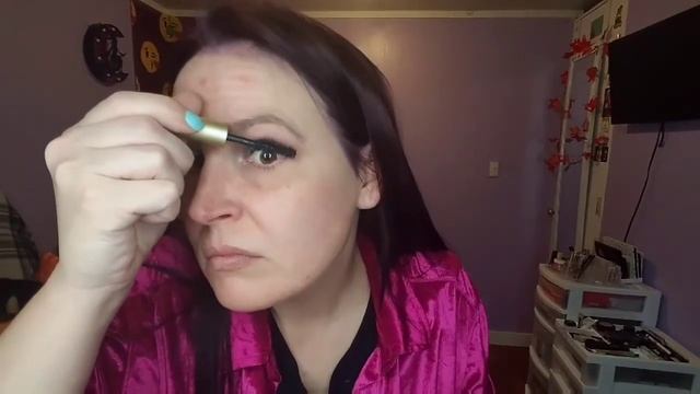 BH cosmetics Wild & Alluring palette, Kara eyelashes, Stila huge lash mascara & Tom Ford lipstick смотреть онлайн