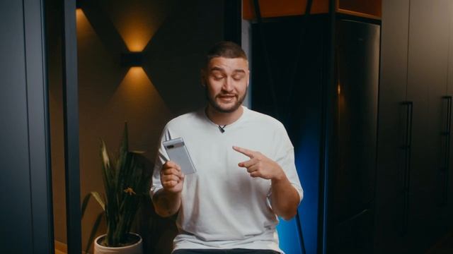 Обзор Pixel 7a - палка в колеса Samsung и Apple! смотреть онлайн