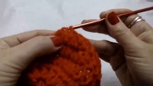 Как вязать пинетки крючком/ Простой способ вязания идеальных валеночек .