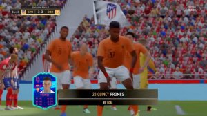 FIFA 19 Quincy Promes one-two