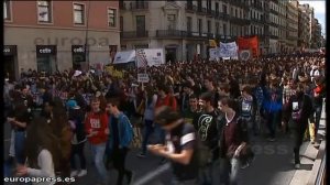 Estudiantes piden la dimisión de Wert en Barcelona