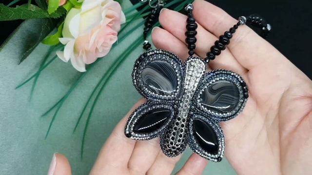 Embroidered Pendant. Колье с вышитым кулоном. Necklace beaded pendant.  DIY,  Handmade.