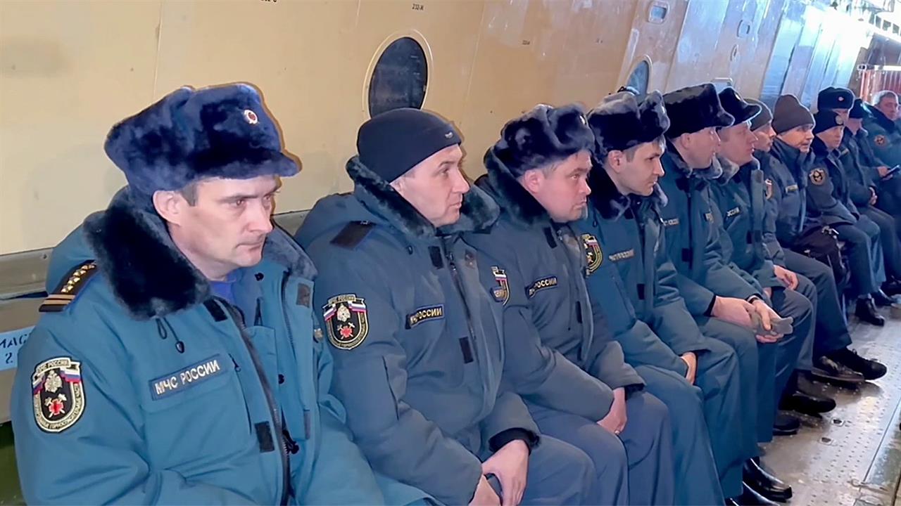 Дополнительная группировка МЧС вылетела из Новокузнецка в Амурскую область