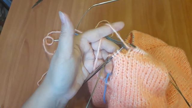 Убавление петель на рукавах/ штанишках смотреть онлайн