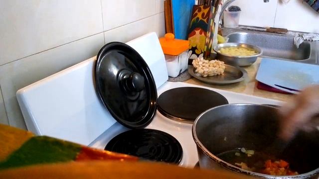 Суп фасолевый со щавелем. Чай... и болтология. смотреть онлайн